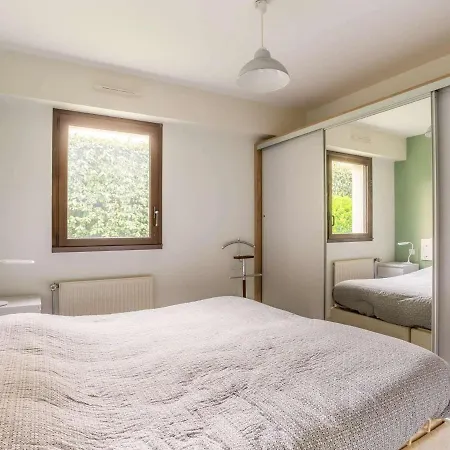 Bel Renove Avec Terrasse Et Parking, Proche Plage Et Commerces - Halles - Fr-1-3-530 Apartment *