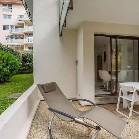 Apartment Bel Renove Avec Terrasse Et Parking, Proche Plage Et Commerces - Halles - Fr-1-3-530